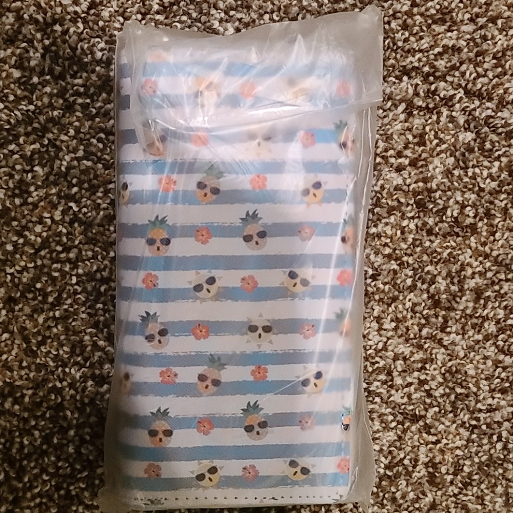 Wallet new